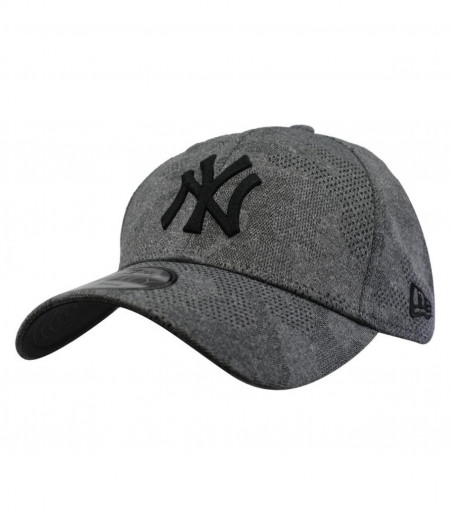 Cap Engineered Plus NY 940 black New Era